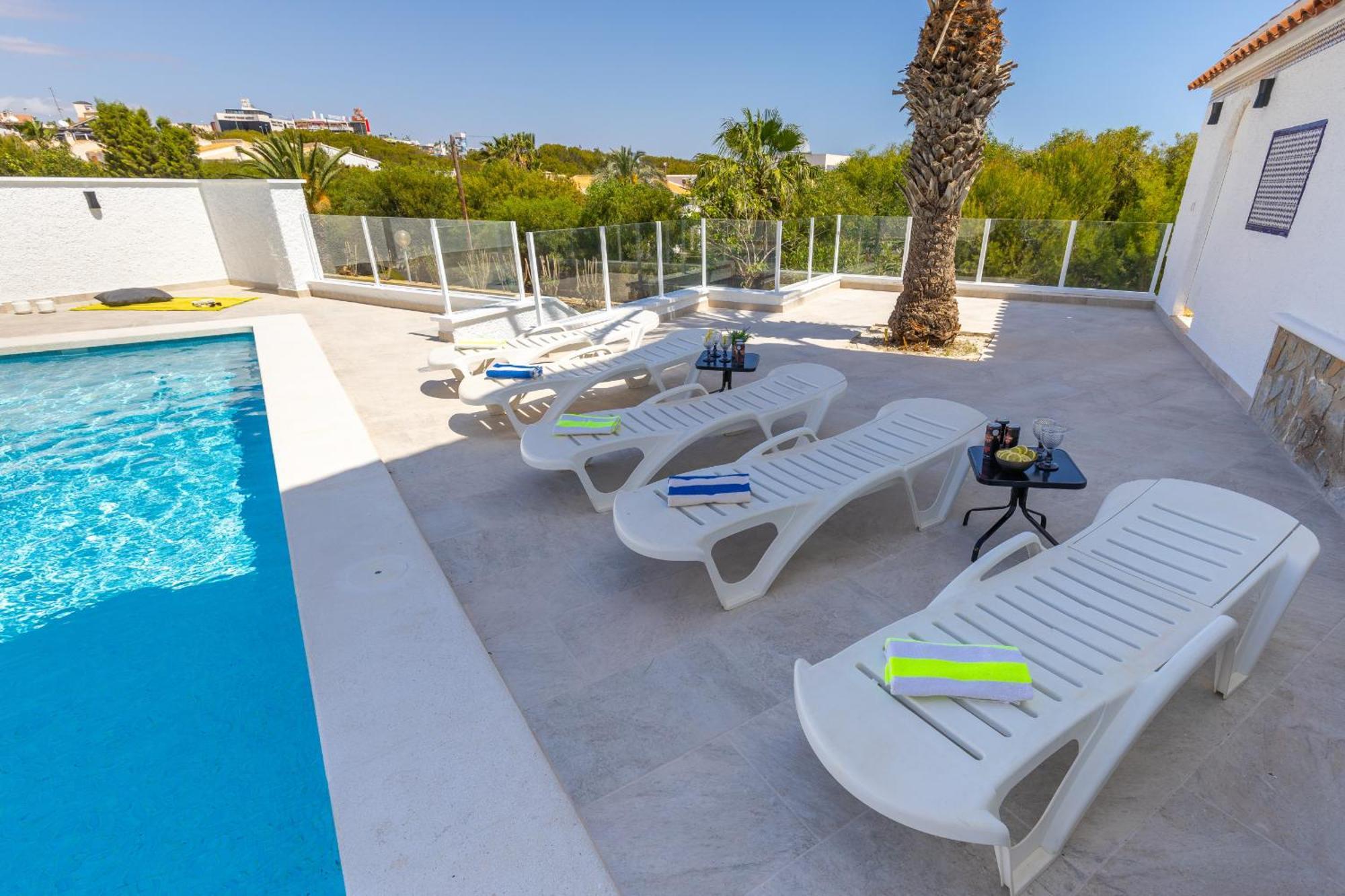 플라야 플라멩카 Fidalsa Grand Mediterranean Beachfront 빌라 외부 사진